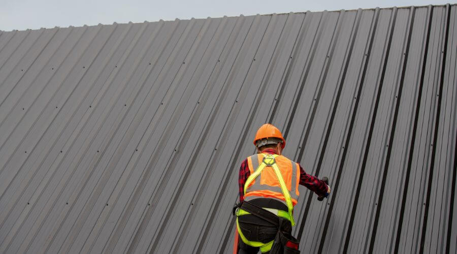 Professional metal roof installation services in Centreville, MI